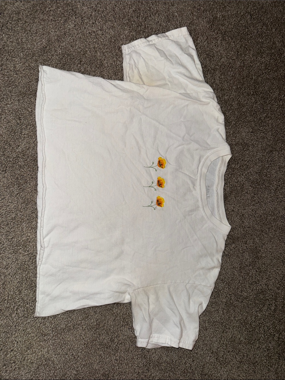 White Cropped Tee with Yellow Floral Embroidery